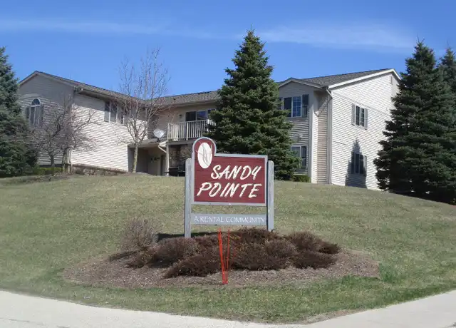 Property at 700 Creek Rd Unit 2, West Bend, WI, 53090, 2 beds, 1.5 baths, [object Object]