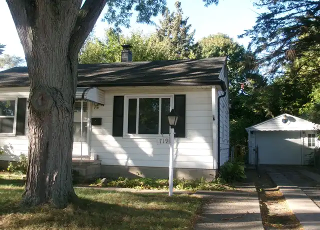 Property at 719 E 13 Mile Rd, Royal Oak, MI, 48073, 2 beds, 1 bath, [object Object]