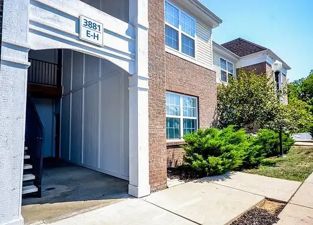 Property at City Flats on Tenth - 3821 Barrington Dr, Bloomington, IN, 47408, 2 beds, 2.5 baths, [object Object]