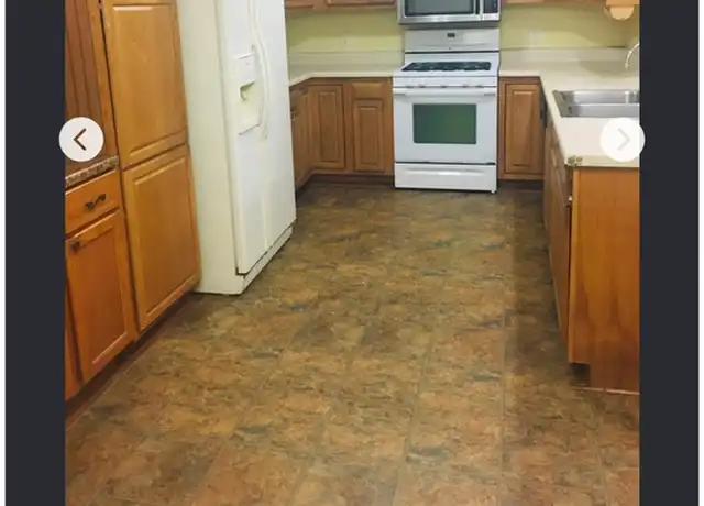 Property at Gill St, Bloomington, IL, 61704, 3 beds, 3.5 baths, [object Object]