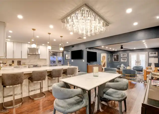 Property at 626 Tam O Shanter, Las Vegas, NV, 89109, 2 beds, 2.5 baths, [object Object]
