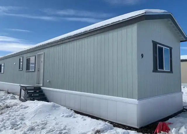 Property at 2302 E 450 N #9, Saint Anthony, ID, 83445, 3 beds, 2 baths, [object Object]