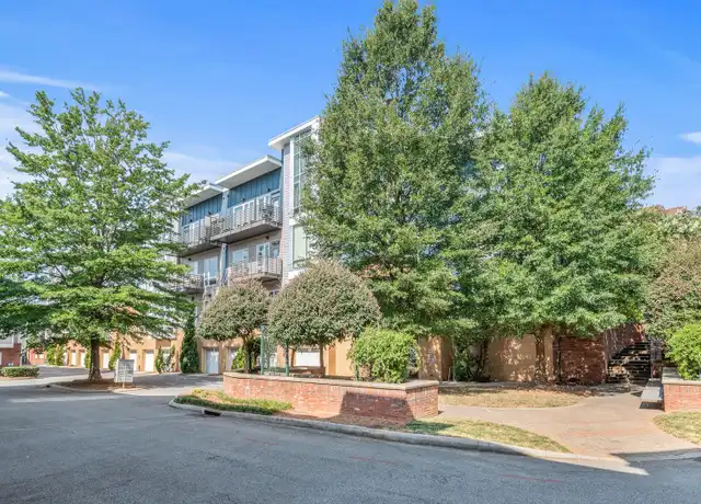 Property at 2200 Lyndhurst Ave #201, Charlotte, NC, 28203, 1 bed, 1 bath, [object Object]