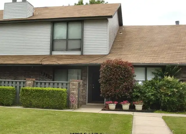 Property at 13907 Fairhill Ave Unit 13907, Edmond, OK, 73013, 2 beds, 2.5 baths, [object Object]