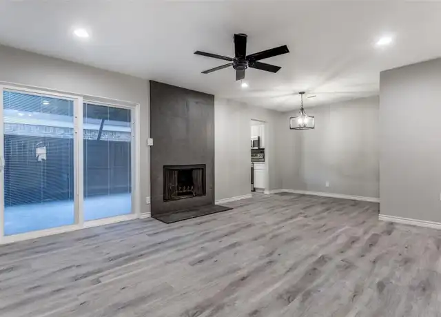 Property at 5142 Amesbury Dr, Dallas, TX, 75206, 1 bed, 1 bath, [object Object]