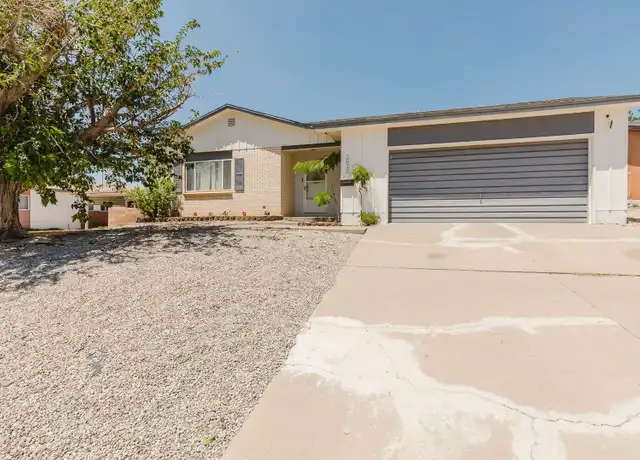 Property at 2615 19th St, Alamogordo, NM, 88310, 3 beds, 2 baths, [object Object]