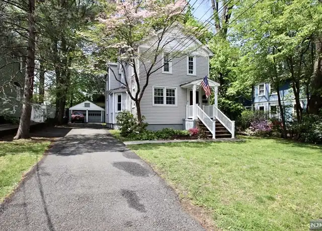 Property at 323 Maple Ave Unit 1, Oradell, NJ, 07649, 2 beds, 1 bath, [object Object]