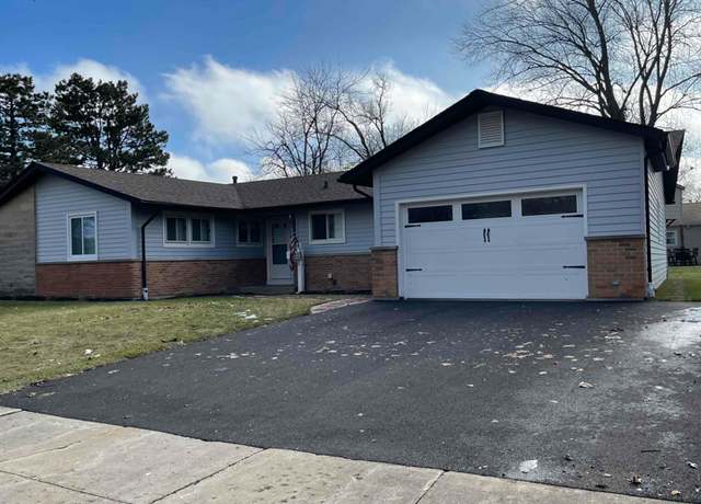 Photo of 201 Redwood Ave, Elk Grove Village, IL 60007