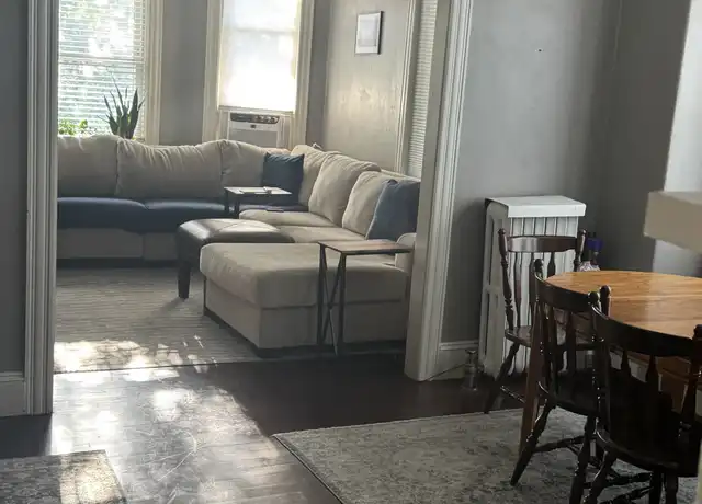 Property at 219 Cole Ave Unit 1, Providence, RI, 02906, 3 beds, 1 bath, [object Object]