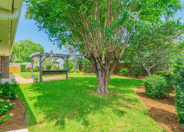 Property at 501 Brian Cir, Mary Esther, FL, 32569, 3 beds, 2 baths, [object Object]