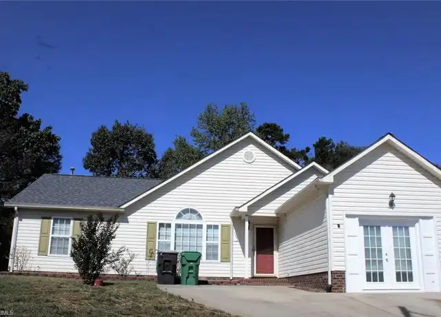 Property at 1201 Bayford Ct, High Point, NC, 27265, 4 beds, 2 baths, [object Object]