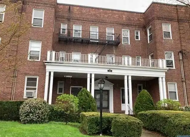 Property at 985 Teaneck Rd Unit 2L, Teaneck, NJ, 07666, 1 bed, 1 bath, [object Object]