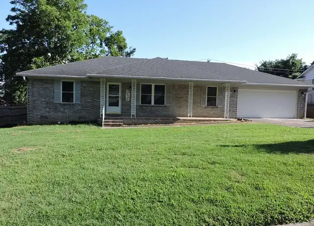 Property at 6724 Riviera Dr, Fort Smith, AR, 72903, 3 beds, 2 baths, [object Object]