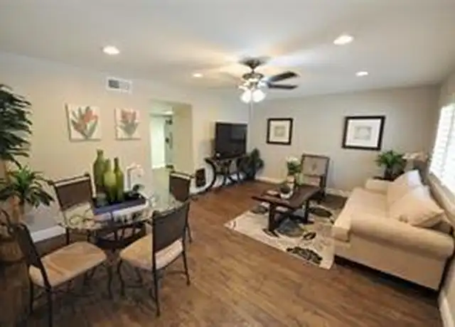 Property at 12633 Memorial Dr #233, Houston, TX, 77024, 2 beds, 1 bath, [object Object]