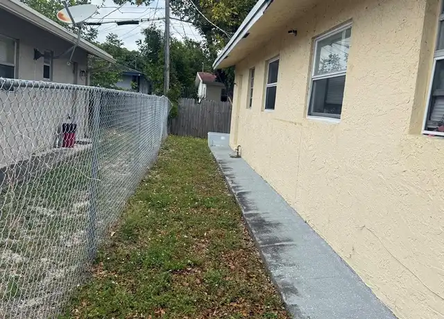 Property at 2751 NW 14th Ct, Fort Lauderdale, FL, 33311, 2 beds, 1 bath, [object Object]