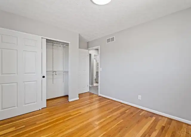 Property at 6401 Duet Ln, Cincinnati, OH, 45239, 4 beds, 3 baths, [object Object]