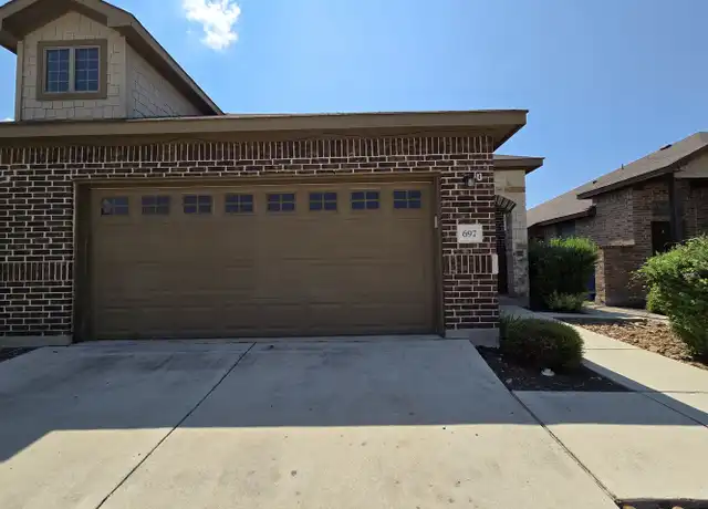 Property at 697 Creekside Cir, New Braunfels, TX, 78130, 3 beds, 2 baths, [object Object]