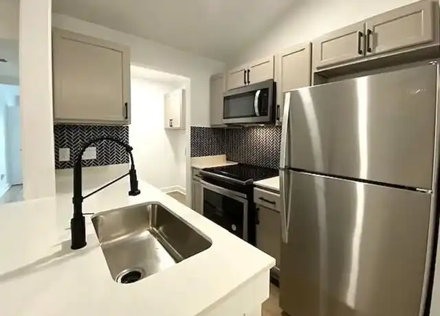 Property at Tramor at Oak Run - 1304 Summer Oak Dr, Austin, TX, 78704, 0-2 beds, 1 bath, [object Object]