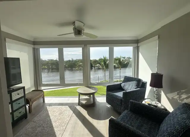 Property at 7 Colonial Club Dr #304, Boynton Beach, FL, 33435, 2 beds, 2 baths, [object Object]