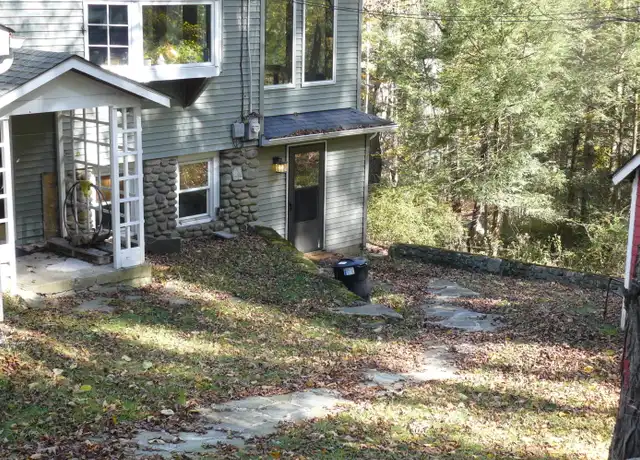 Property at 3128 Old Canadensis Hill Rd, Cresco, PA, 18326, 1 bed, 1 bath, [object Object]