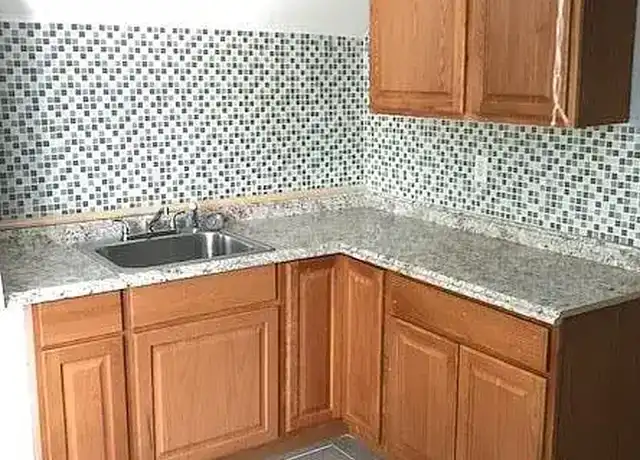 Property at 429 Poplar St Unit 3, New Haven, CT, 06513, 1 bed, 1 bath, [object Object]