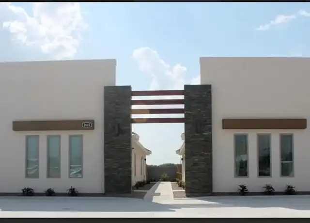 Property at 2805 Sabercat Ave Unit 4, Edinburg, TX, 78542, 2 beds, 2 baths, [object Object]