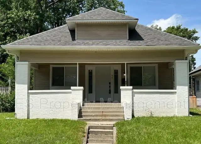 Property at 44 N Oakland Ave, Indianapolis, IN, 46201, 2 beds, 3 baths, [object Object]