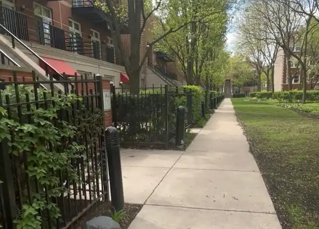 Property at 1033 E 46th St #406, Chicago, IL, 60653, 2 beds, 2 baths, [object Object]