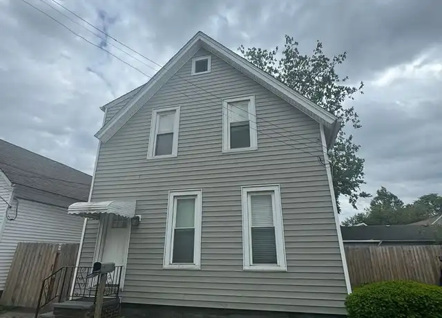 Property at 2452 Thurman Ave Unit UP, Cleveland, OH, 44113, 1 bed, 1 bath, [object Object]