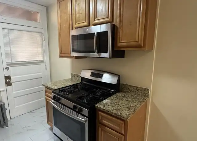Property at 6214 N Mozart St Unit 1, Chicago, IL, 60659, 1 bed, 1 bath, [object Object]