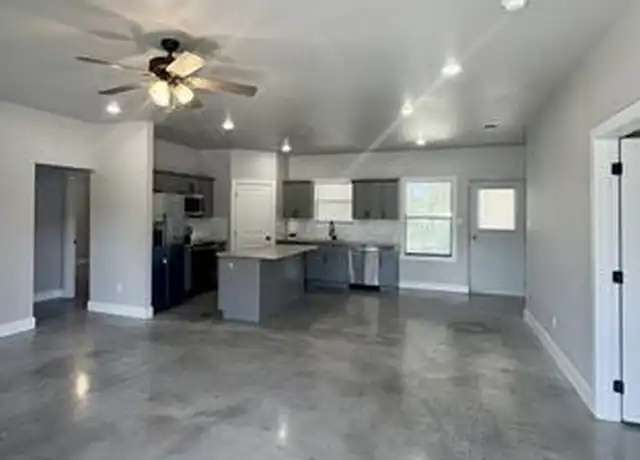 Property at 601 Monticello Dr, Springtown, TX, 76082, 3 beds, 2 baths, [object Object]