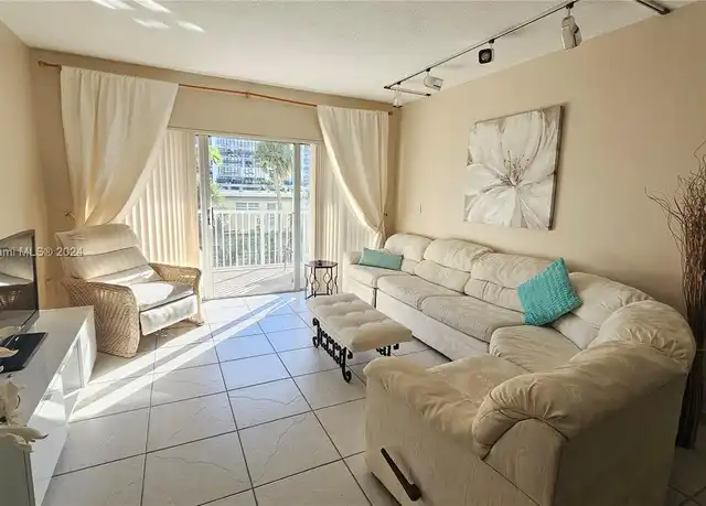 Property at 1985 S Ocean Dr Unit ML, Hallandale Beach, FL, 33009, 1 bed, 1.5 baths, [object Object]