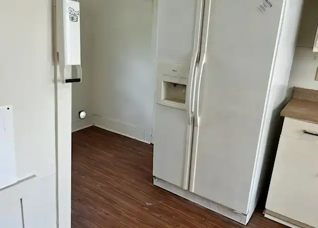 Property at 105 S Roosevelt Ave Unit 105, Piqua, OH, 45356, 2 beds, 1 bath, [object Object]
