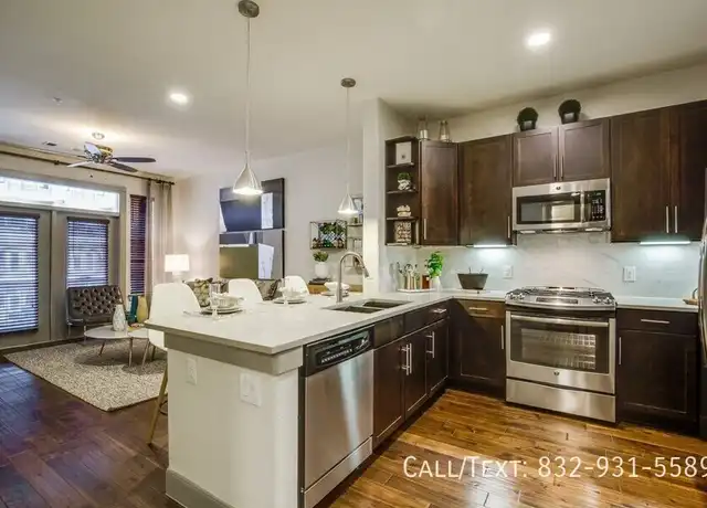 Property at 605 Studewood St Unit AAHH2, Houston, TX, 77007, 2 beds, 2 baths, [object Object]