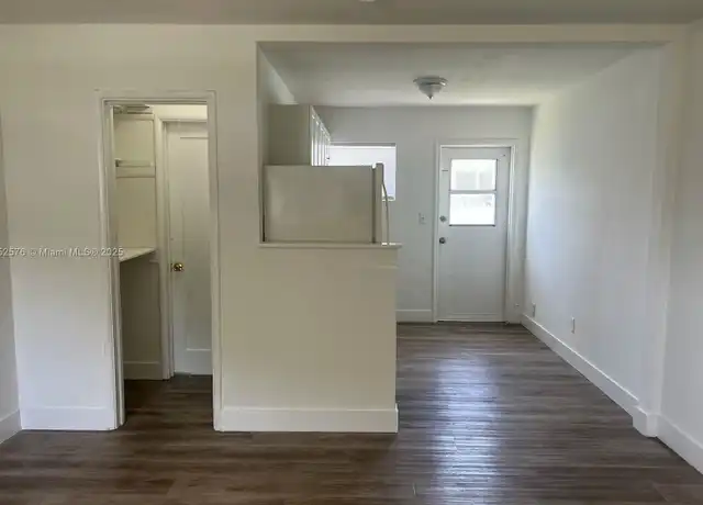 Property at 6150 Cleveland St Unit B, Hollywood, FL, 33024, 0 beds, 1 bath, [object Object]