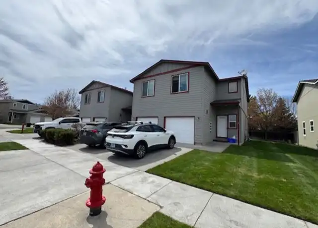 Property at 61325 Sally Ln Unit 1, Bend, OR, 97702, 3 beds, 2.5 baths, [object Object]