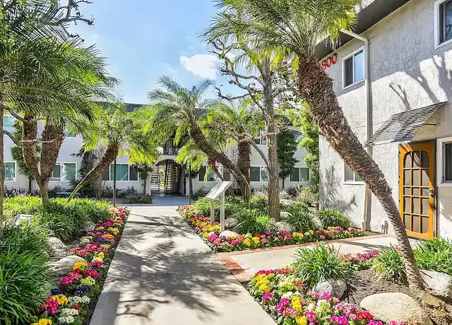 Property at Villa Santa Fe Apartments - 11850 Florence Ave, Santa Fe Springs, CA, 90670, 2 beds, 1 bath, [object Object]