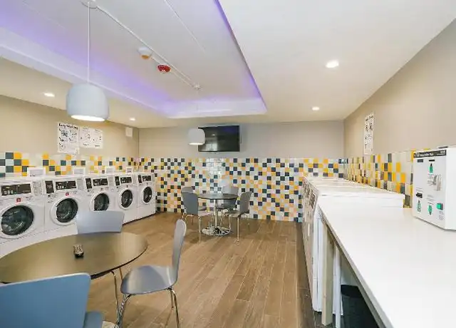 Property at 3420 Joann Ln, Woodridge, IL, 60517, 1 bed, 1 bath, [object Object]