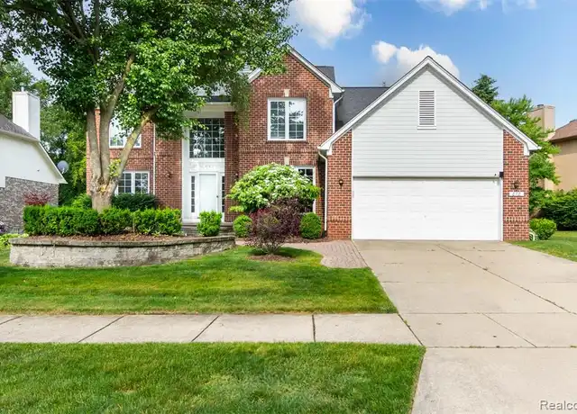Property at 878 Dakota, Rochester Hills, MI, 48307, 4 beds, 2.5 baths, [object Object]