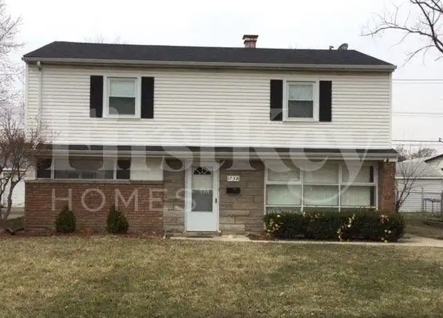 Property at 17318 Walter St, Lansing, IL, 60438, 4 beds, 2 baths, [object Object]