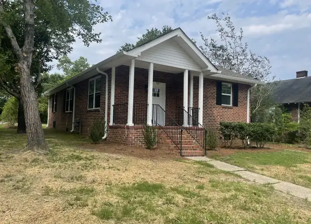 Property at 10 Locust St NE, Rome, GA, 30161, 3 beds, 1.5 baths, [object Object]