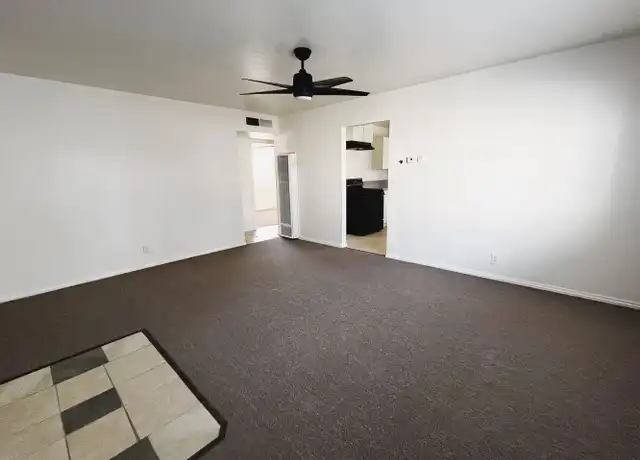 Property at 1802 Forrest St, Bakersfield, CA, 93304, 2 beds, 1 bath, [object Object]
