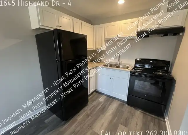 Property at 1645 Highland Dr Unit 4, Grafton, WI, 53024, 1 bed, 1 bath, [object Object]