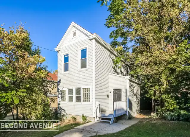 Property at 1212 Beech Ave, Cincinnati, OH, 45205, 2 beds, 1.5 baths, [object Object]