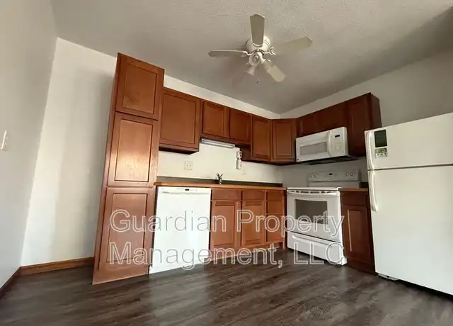 Property at 1135 N College Dr Unit A5, Maryville, MO, 64468, 2 beds, 1 bath, [object Object]