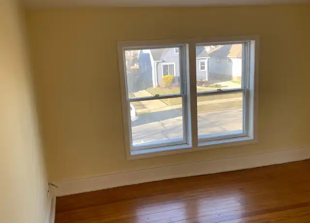 Property at 7115 Laverne Ave, Cleveland, OH, 44129, 3 beds, 1 bath, [object Object]