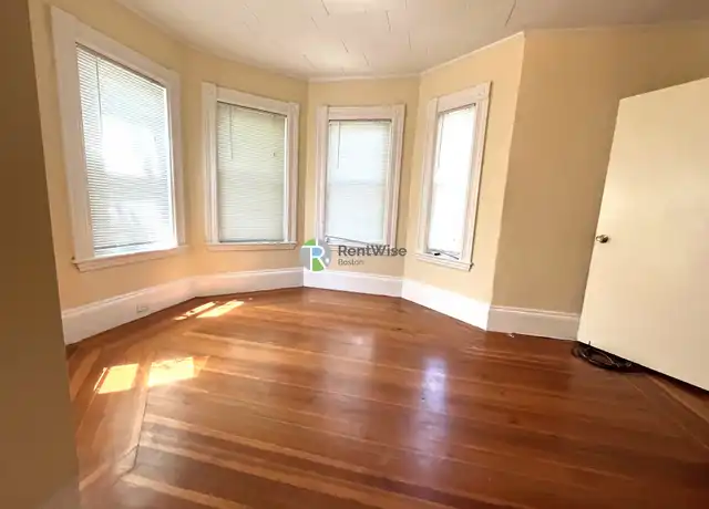 Property at 53 Litchfield St, Brighton, MA, 02135, 3 beds, 1 bath, [object Object]