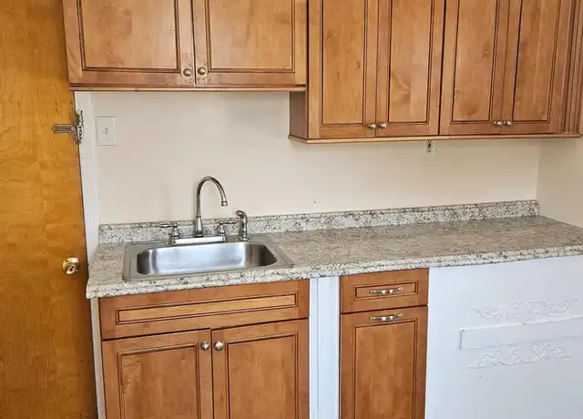 Property at 421 Clements Bridge Rd, Barrington, NJ, 08007, 1 bed, 1 bath, [object Object]