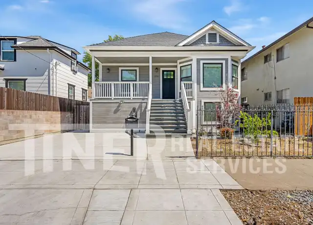 Property at 2711 U St, Sacramento, CA, 95818, 3 beds, 2 baths, [object Object]