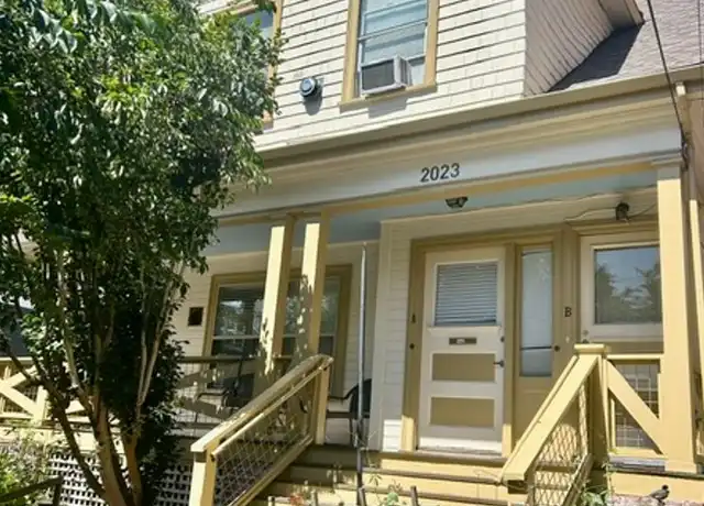Property at 2023 NW Kearney St Unit A, Portland, OR, 97209, 2 beds, 1 bath, [object Object]